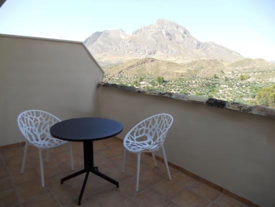 Hostal Rural De Cuadros Bedmar y Garciez 외부 사진